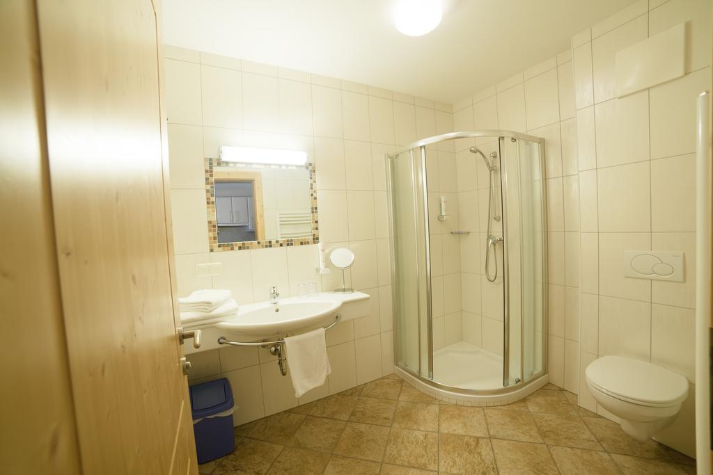 Appartementhaus Elmo Viehhauser KG Kleinarl Zimmer foto